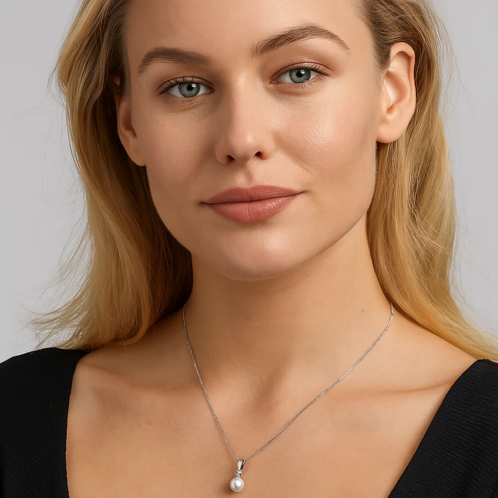 Pearl Pendant Necklace with Cubic Zirconia Accent Stone Necklace