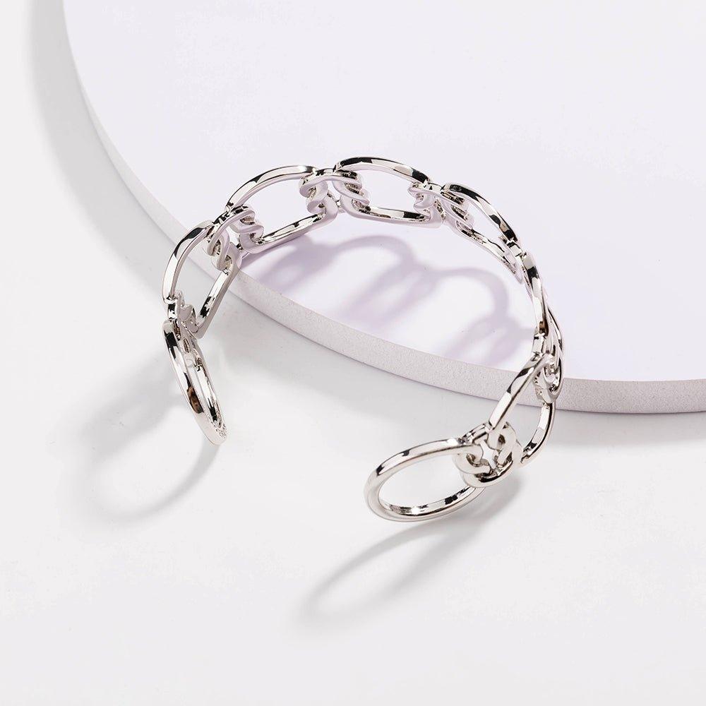 Silver love-knot link bracelet, close view of circular chain links and knot detail